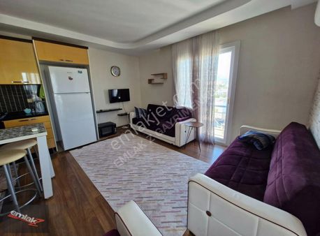 Emlak Z'den 乂 Üniversite Cad.乂full Eşyalı乂site İçi乂havuzlu乂 2+1