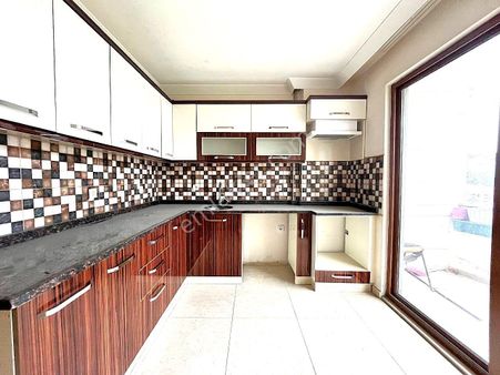 💥akçay'da💥 Aygül'den💥 Ara Kat Ön Cephe Ayrı Mutfak Asansörlü & Kapalı Otoparklı 3+1 Satılık Daire