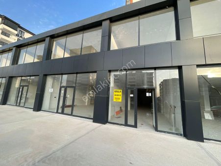 Mevsim Gayrimenkulden Protokol Caddesinde 3 Katlı Kiralık Dükkan