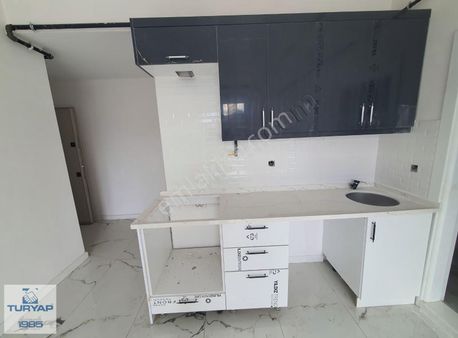 Yalova Merkezde Satılık 1+1 Daire