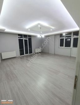 Eskipazar Mahallesinde Kiralık 150 M2 3+1 Ara Kat