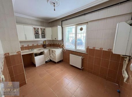 Camii Mah. Panorama Sitesi'nde 2+1 100m² Geniş Satılık Daire