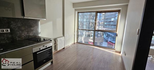 Realhouse Gayrimenkul'den Nef22 Sitesinde Kiralık 1+1