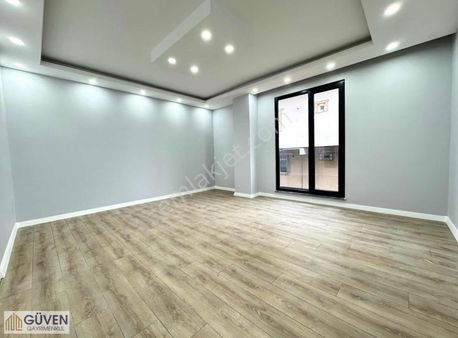 Sırasöğütler Mah. Marmray Yakını 3+1 Ters Dublex