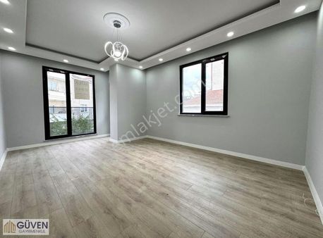 Sırasöğütler Mah. Asansörlü Yerden Isıt. 2+1 Lüx Arakat