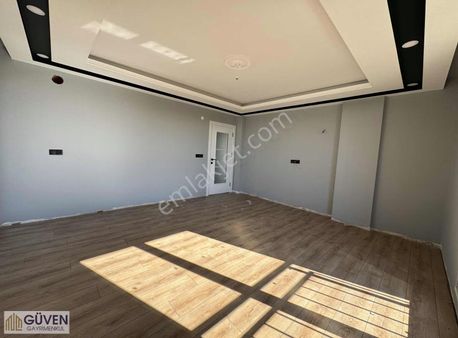 Bağlarbaşı Mah.tuzla Cad Dibinde 2+1 Asnsrlü Kap. Otop Lüx Daire