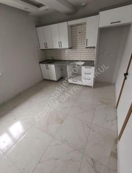 Erenköy Mah 3+1 Cif Girişli Gd Cephe Asansörlü Dublex Daire