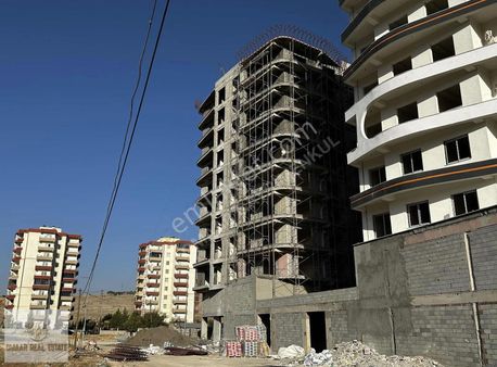 Bayverdi İnş.güvencesi İle Ana Cadde Üzeri 3+1 Dairemiz