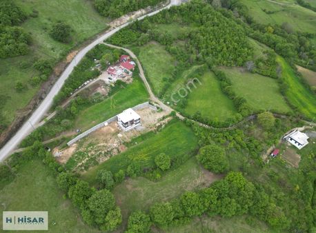 Hisar'dan Çivrilde Şehir Merkezine Yakın Doga Manzaralı Tarla