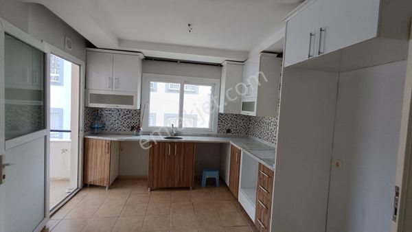 Huzurevleri Semt Pazarı Civarı 3+1 Geniş Oturumlu Açık Mutfak Kombi+ebeveyn Banyolu Cep Mutfak