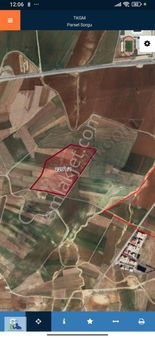 Evbul'dan Stadın Karşısında Satılık 640 M² Hisseli Tarla