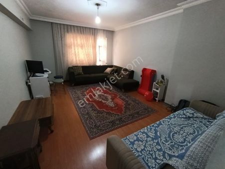 Süvari Mah Ahi Mesut Bulvarında 2+1 /90 M2kat 1 De Kiracılı
