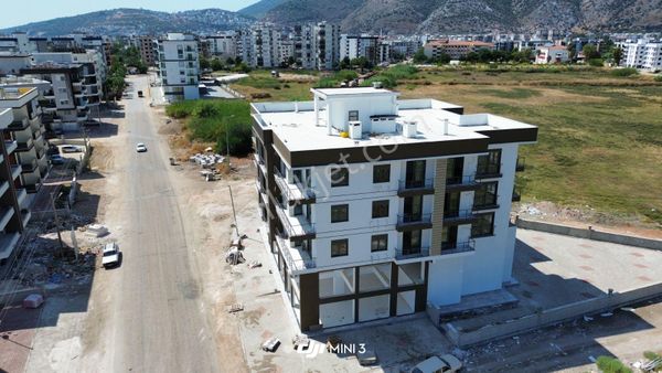 Kum Mahallesinde Ayrı Mutfaklı Ve Evebeyn Banyolu