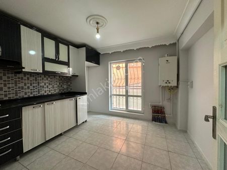 Alsancak Mah Hesaplı Satılık 3+1 Geniş Balkonlu Daire