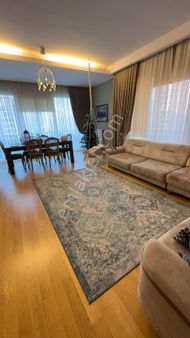 The İst Veliefendi Evlerinde Satılık Güzel Konumda 3+1 Daire