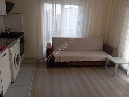 Adana Sarıçamda Ana Bulvar Üzerinde Eşyaları Yeni Fırsat 1+1 Kiralık Daire