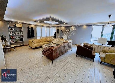 Alp İş Merkezin'de Kiralık Ofis