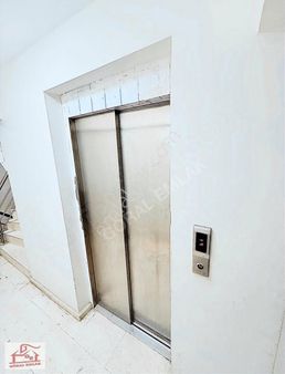 Göral'dan 23 Nisan Parkı Mevkisinde Muhteşem 3+1 Arakat Daire