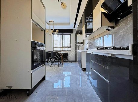 ▄zara▄natavega Avm Yanı Vadi Manzarada Oturuma En Yakın 1+1daire