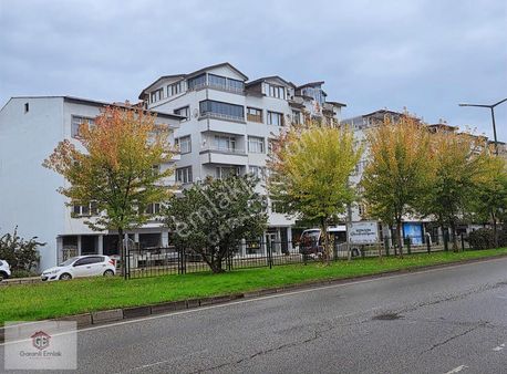 Garanti Emlaktan Karşıyakada 2+1 Satılık 110m2 3.kat Daire