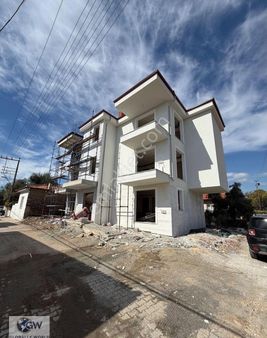 Ula Merkezde Satılık 1+1 Daire