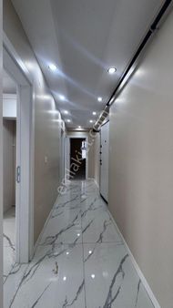 Kapaklı Bahçelievler’de Merkezde Hastaneye Yakın Ön Cephe Ara Kat 2 + 1 Daire