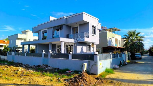 İzmir Seferihisar Doğanbey De Satılık Yazlık Villa 3+1
