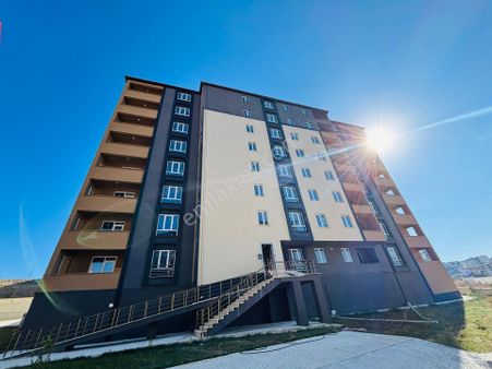 Güven'den İstasyonda Butik Sitede Kat Seçenekli 2+1 Daireler...