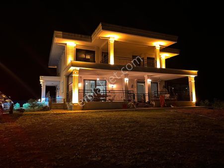Tuğba Yörür'den Satılık Villa