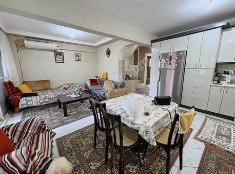 Yenifoça Burunucunda Plaja 50 Metre Satılık Trıblex