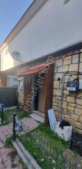 Yenifoça Mustafa Kemal Atatürk Mahallesi Satılık Villa