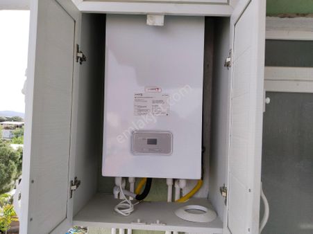 Bergama Atatürk Mah 4 Balkon 1 Kiler Ara Kat 4+1 Geniş Daire Satılık