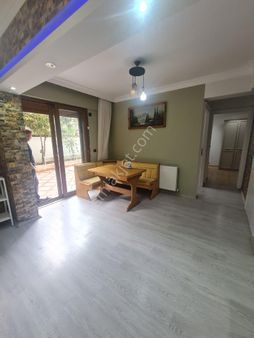 İzmir Konak Atilla Mahallesi Bahçeli 165 M2