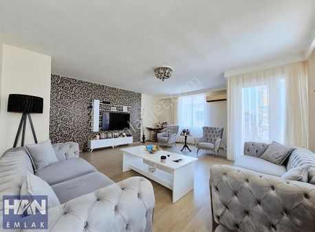 Han Emlak'tan Denize 20 Metre De Masrafsız Satılık Geniş 2+1