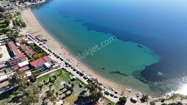 Ahmetbeyli Plaja 100m Yürüme, 2+1 Ev, 70 M2 Arsa İçinde Menderes İzmir
