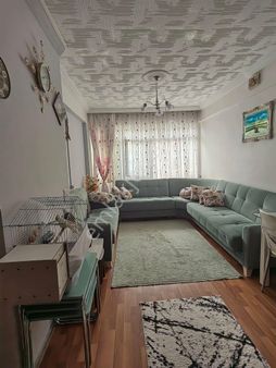 Nasreddin Emlaktan Yıldırım Okulu Yanı Satılık Daire