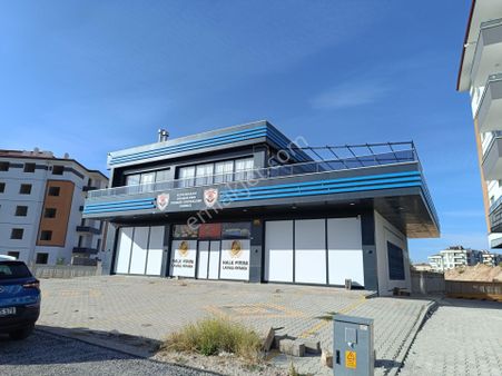 Antalya Çevre Yolun Da Karatay Haline Yakın İki Katlı Bina