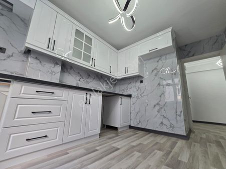 Pusula İnşaattan Cumhuriyet Mah. Caddeye Yakın 130m2 3+1 Satılık Daire