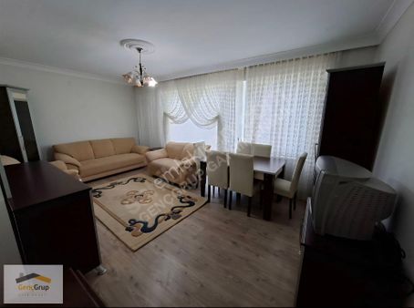 *genç Grup*esenli Caddesi Üzeri Ara Kat Asansörlü 2+1 Daire