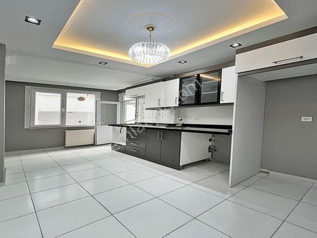 Cadde34 Yapı'dan 3+1 Çift Balkonlu Full Aydınlık Lüx Dekorlu Krediye Uygun Satılık Arakat Daire!