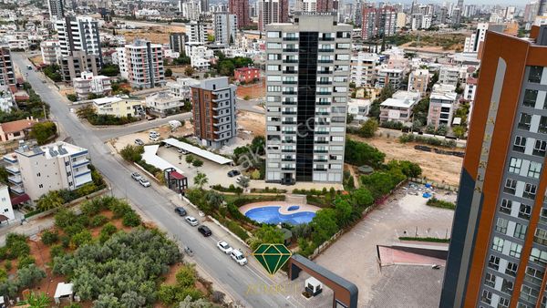 Zümrüt'ten Yenişehir 50.yıl Mahallesin'de 4+1 Lüks Satılık Daire