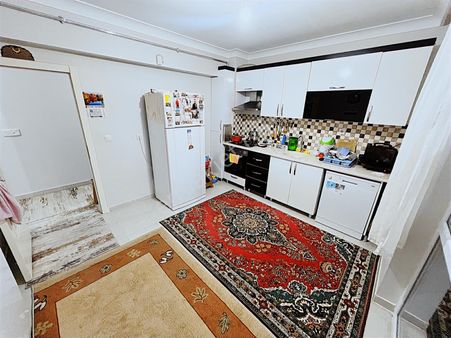 Htc'den*ara Katta 5 Yıllık Masrafsız Oturuma Hazır Ebvyn B. 3+1!