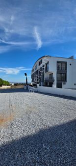 Didim Efeler Mah.havuzlu Sitede,asansörlü Satılıksıfır 1+1 Daire