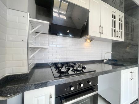 Berkay Demirel'den Akçayda Doğalgazlı 3 Yaşında 2+1 Daire