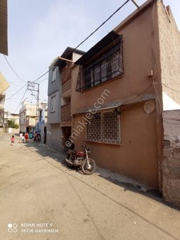 Gülbahçe M.h.obalar Caddesi Civarı Komple Satılık Müstakil Ev