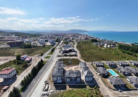 Yatay Mimari-site İçerisinde-önü Açık 1+1 Balkonlu