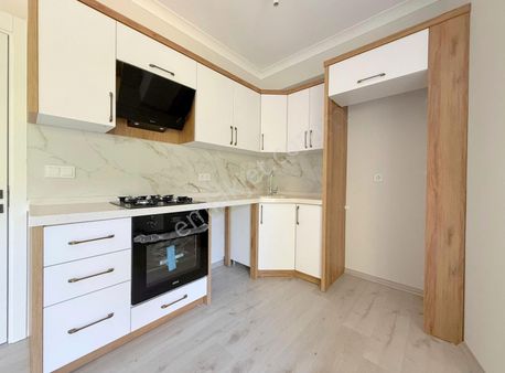 Parladan Güre De Doğa İle İç İçe Sıfır Lüx Muhteşem 2+1 Daire