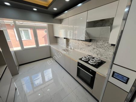 Sincan Plevne Mahallesinde Lüks Yapılı 3+1 Satılık Daire