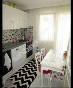 Merkezi Konumda Karanlık Odasız 85m² 3+1 Kat Mülkiyetli Daire