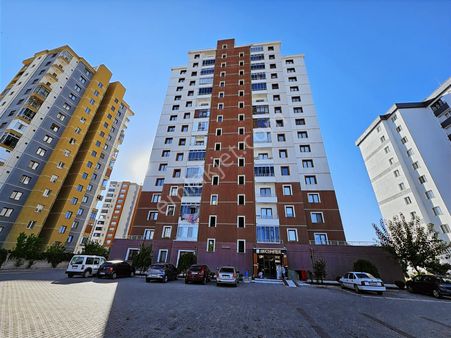 Kadir Has Karşısı Full Yapılı 3+1 Ara Kat Fırsat Daire